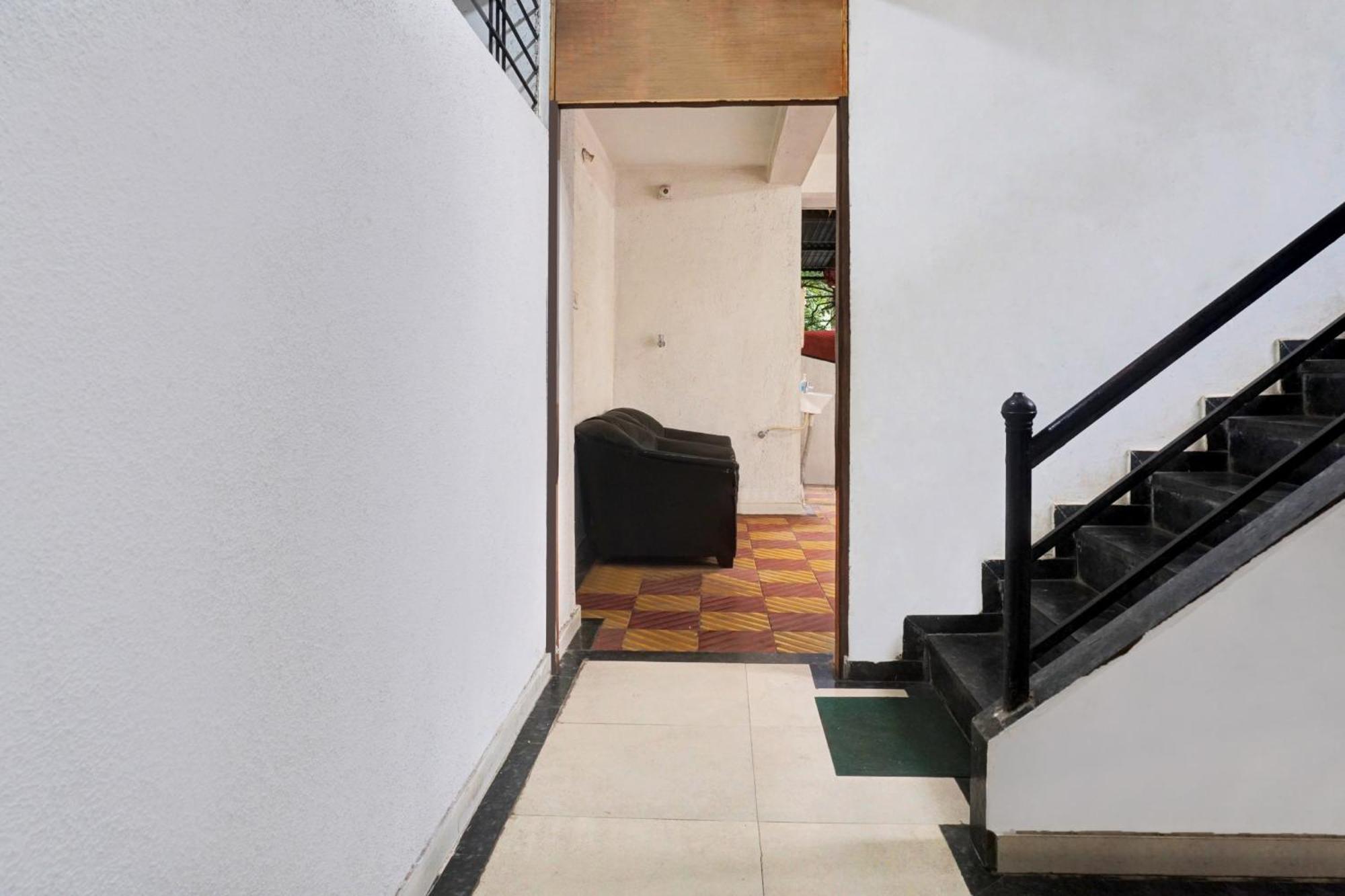Hotel O Pristine Pune Esterno foto